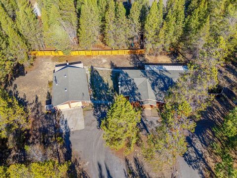 Tiny photo for 16510 Shanks Lane, La Pine, OR 97739 (MLS # 220211526)
