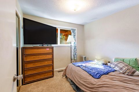 Tiny photo for 16510 Shanks Lane, La Pine, OR 97739 (MLS # 220211526)