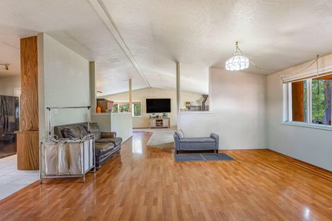 Tiny photo for 16510 Shanks Lane, La Pine, OR 97739 (MLS # 220211526)