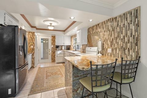 Tiny photo for 1282 Pleasant Creek Road, Rogue River, OR 97537 (MLS # 220214323)