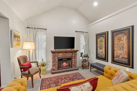 Tiny photo for 1282 Pleasant Creek Road, Rogue River, OR 97537 (MLS # 220214323)