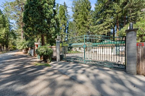 Tiny photo for 1282 Pleasant Creek Road, Rogue River, OR 97537 (MLS # 220214323)