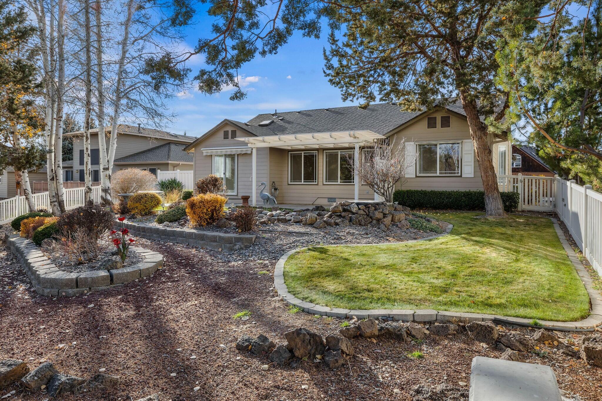 Greens At Redmond - Residential