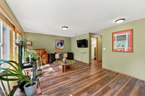 Tiny photo for 19863 Porcupine Drive, Bend, OR 97702 (MLS # 220227472)