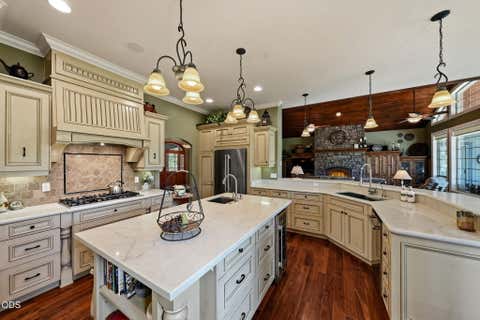 Tiny photo for 17147 Caddis Court, Sisters, OR 97759 (MLS # 220227407)
