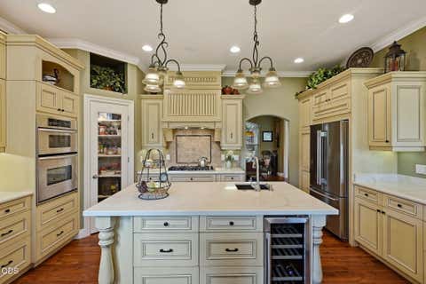 Tiny photo for 17147 Caddis Court, Sisters, OR 97759 (MLS # 220227407)