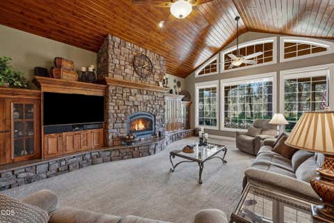 Tiny photo for 17147 Caddis Court, Sisters, OR 97759 (MLS # 220227407)