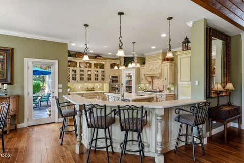 Tiny photo for 17147 Caddis Court, Sisters, OR 97759 (MLS # 220227407)