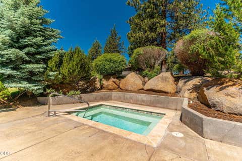 Tiny photo for 17147 Caddis Court, Sisters, OR 97759 (MLS # 220227407)
