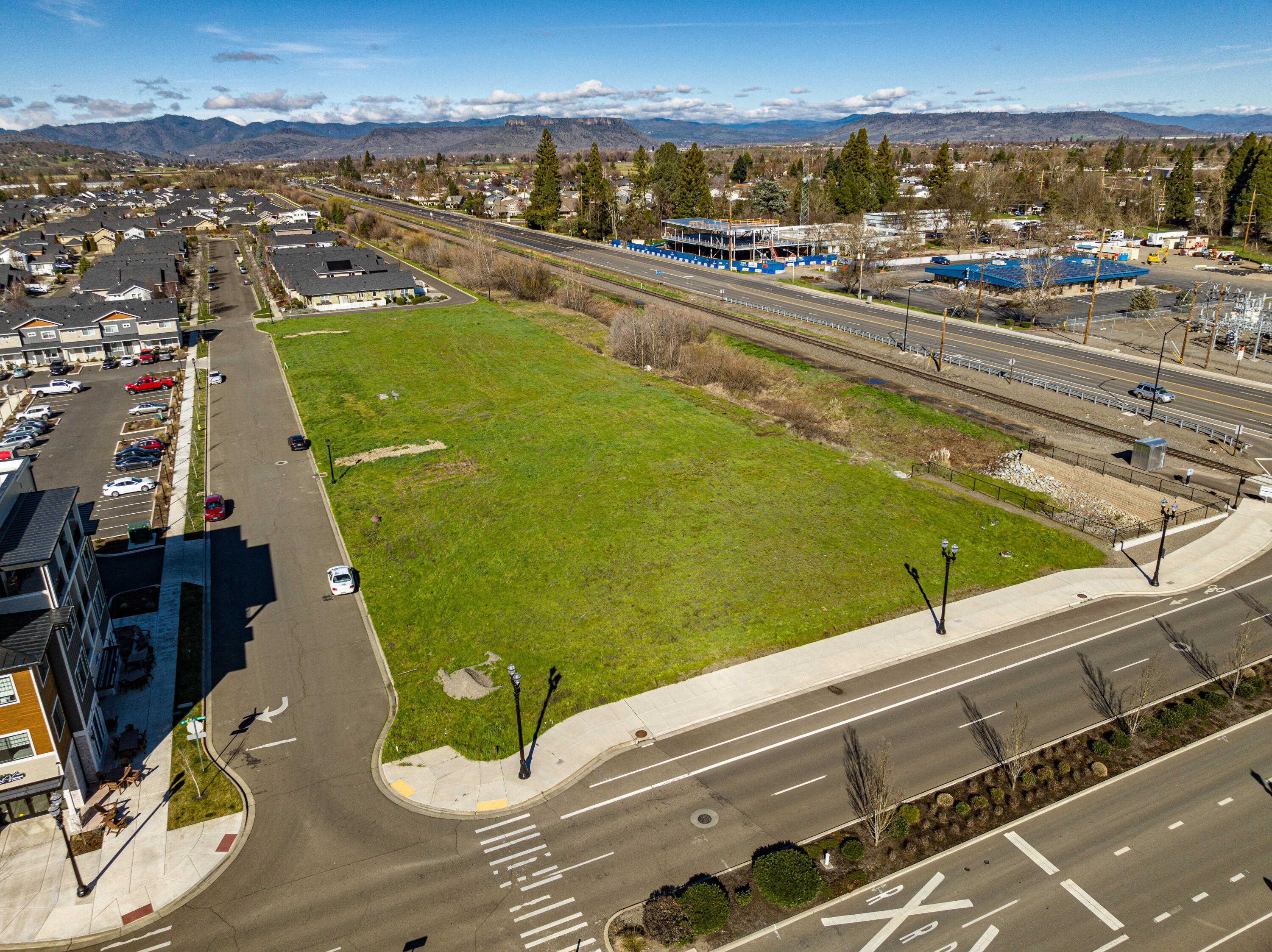 Twin Creeks Crossing Phase III - Commercial Sale
