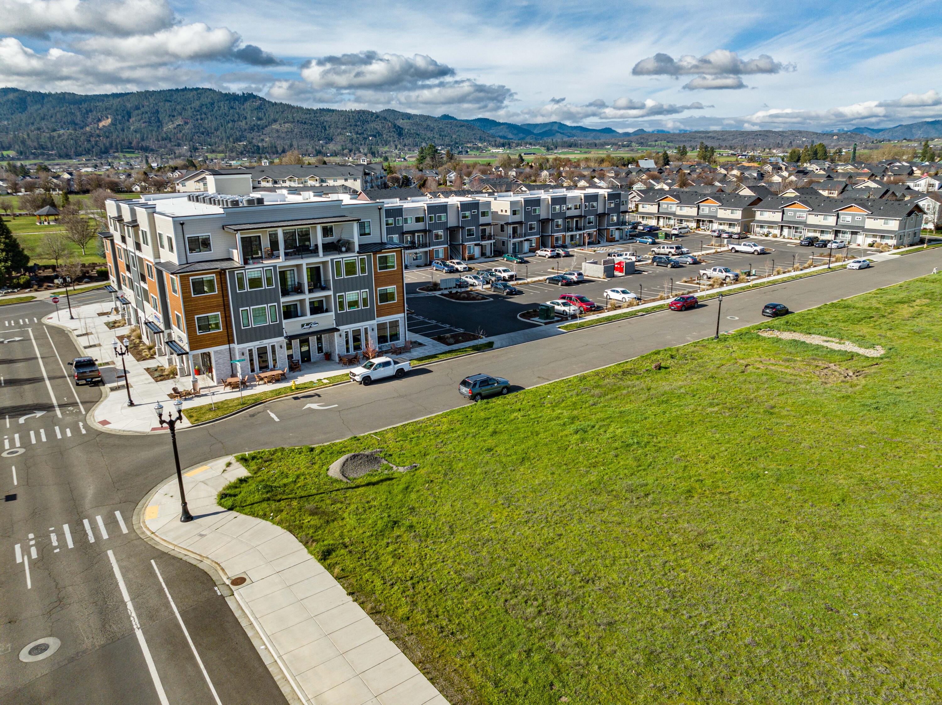 Twin Creeks Crossing Phase III - Commercial Sale