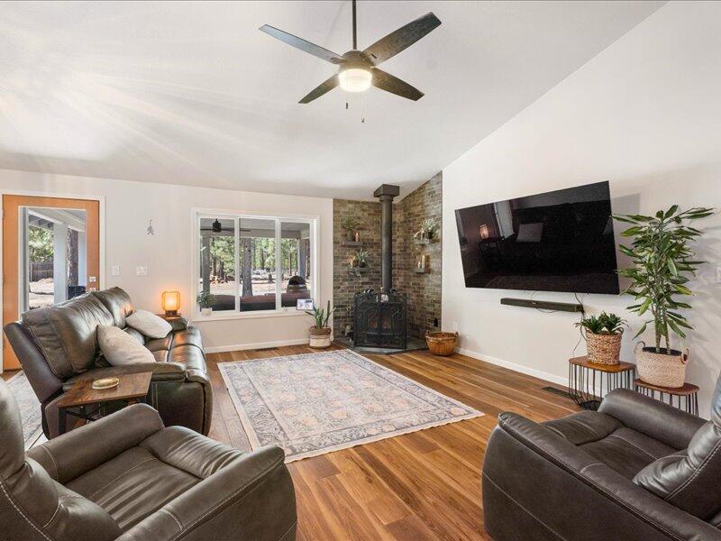 2716 Boone Circle