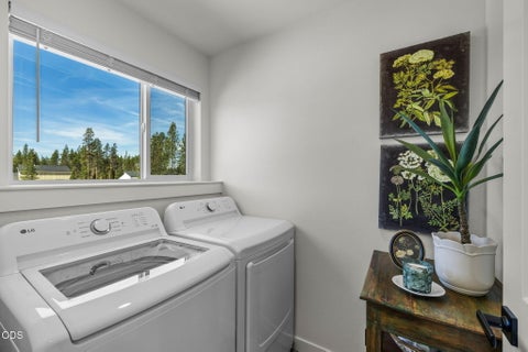 Tiny photo for 16682 Neil Court #7, La Pine, OR 97739 (MLS # 220228110)