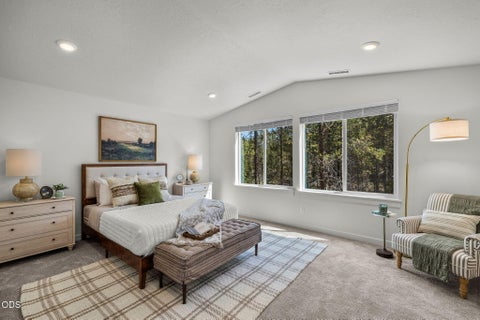 Tiny photo for 16682 Neil Court #7, La Pine, OR 97739 (MLS # 220228110)