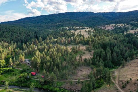 61702 Middle Fork Lane Long Creek OR 97856