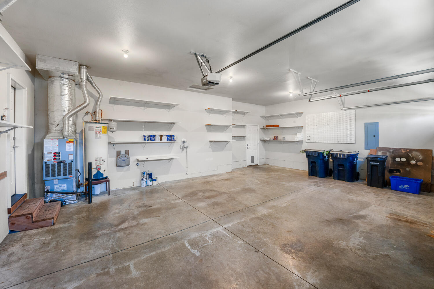 Hollow Pine Estate - Residential