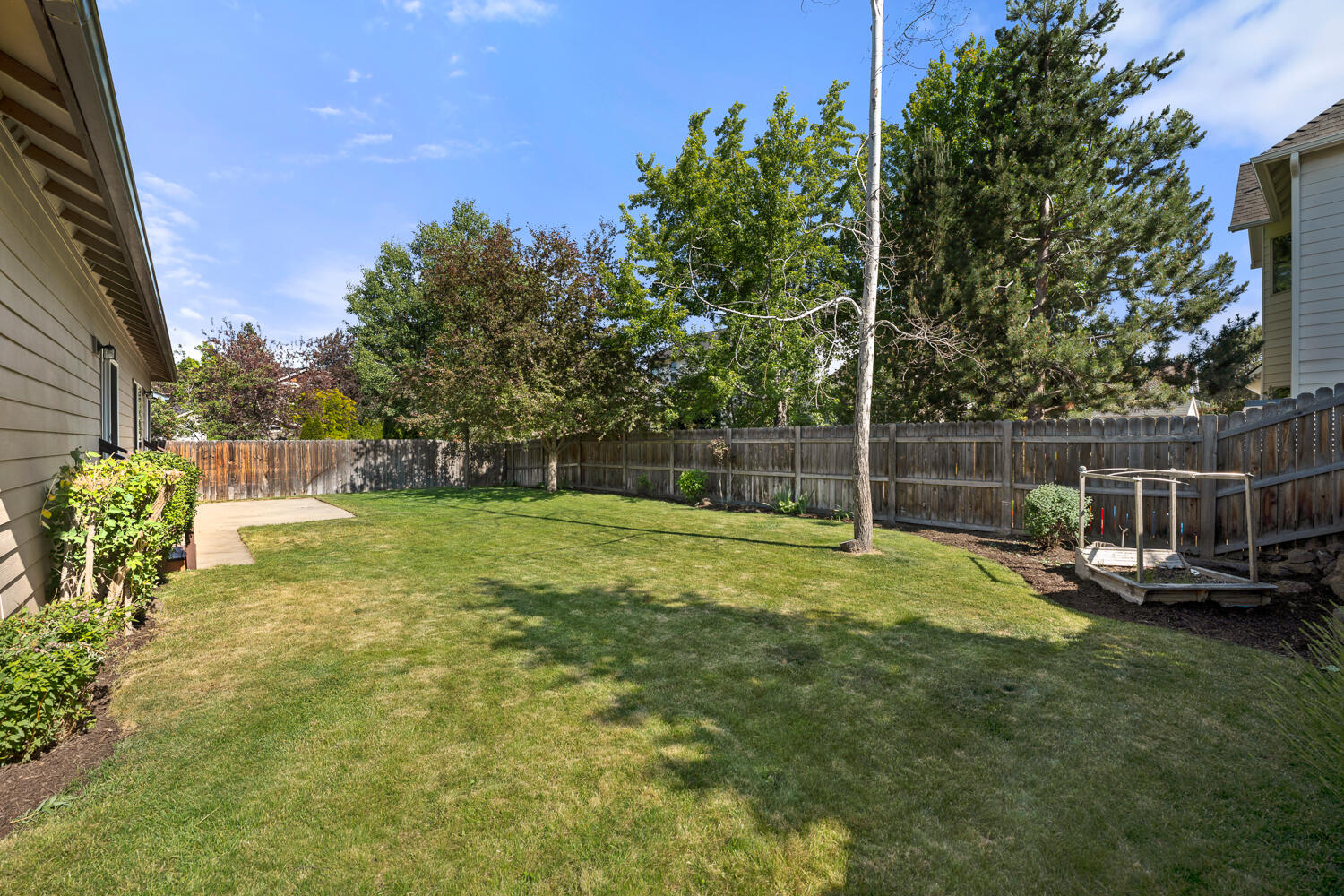 Hollow Pine Estate - Residential