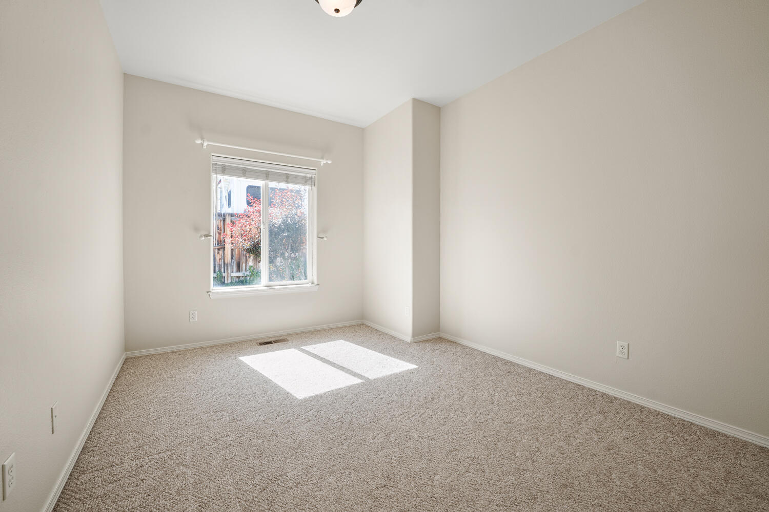 Hollow Pine Estate - Residential