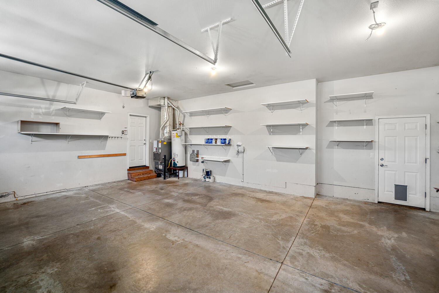 Hollow Pine Estate - Residential