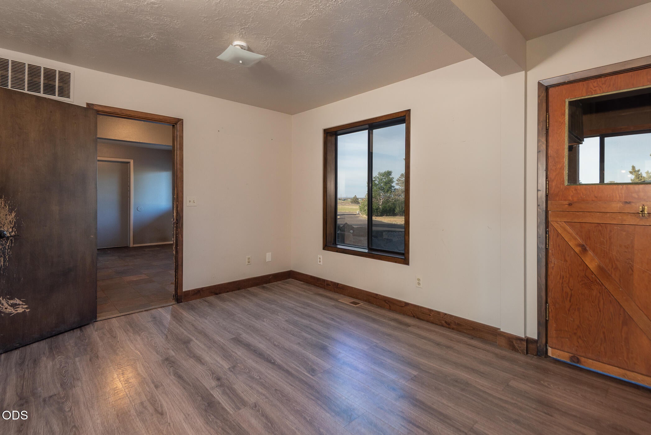 26275 Willard Road