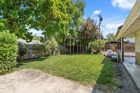 Tiny photo for 19 Vancouver Avenue, Medford, OR 97504 (MLS # 220226004)