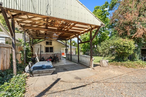 Tiny photo for 19 Vancouver Avenue, Medford, OR 97504 (MLS # 220226004)