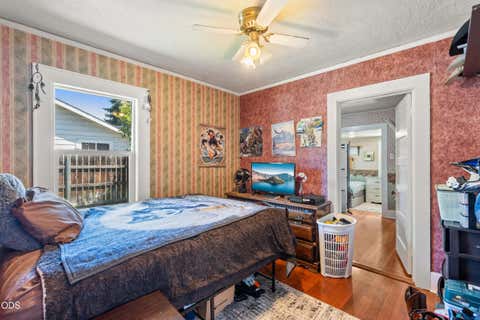 Tiny photo for 19 Vancouver Avenue, Medford, OR 97504 (MLS # 220226004)