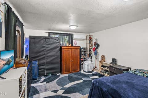 Tiny photo for 19 Vancouver Avenue, Medford, OR 97504 (MLS # 220226004)