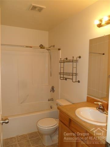 Glenshire - Residential Income