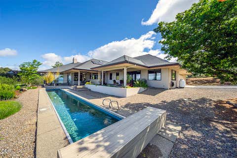 Tiny photo for 7012 Pine Ridge Drive, Medford, OR 97504 (MLS # 220227486)