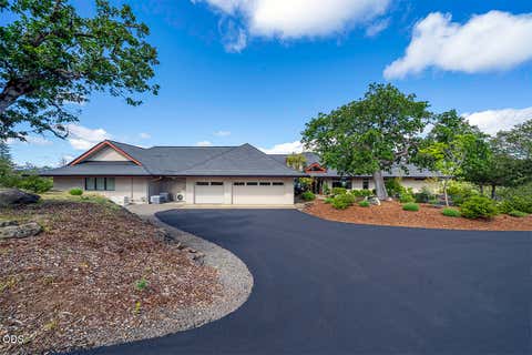 Tiny photo for 7012 Pine Ridge Drive, Medford, OR 97504 (MLS # 220227486)