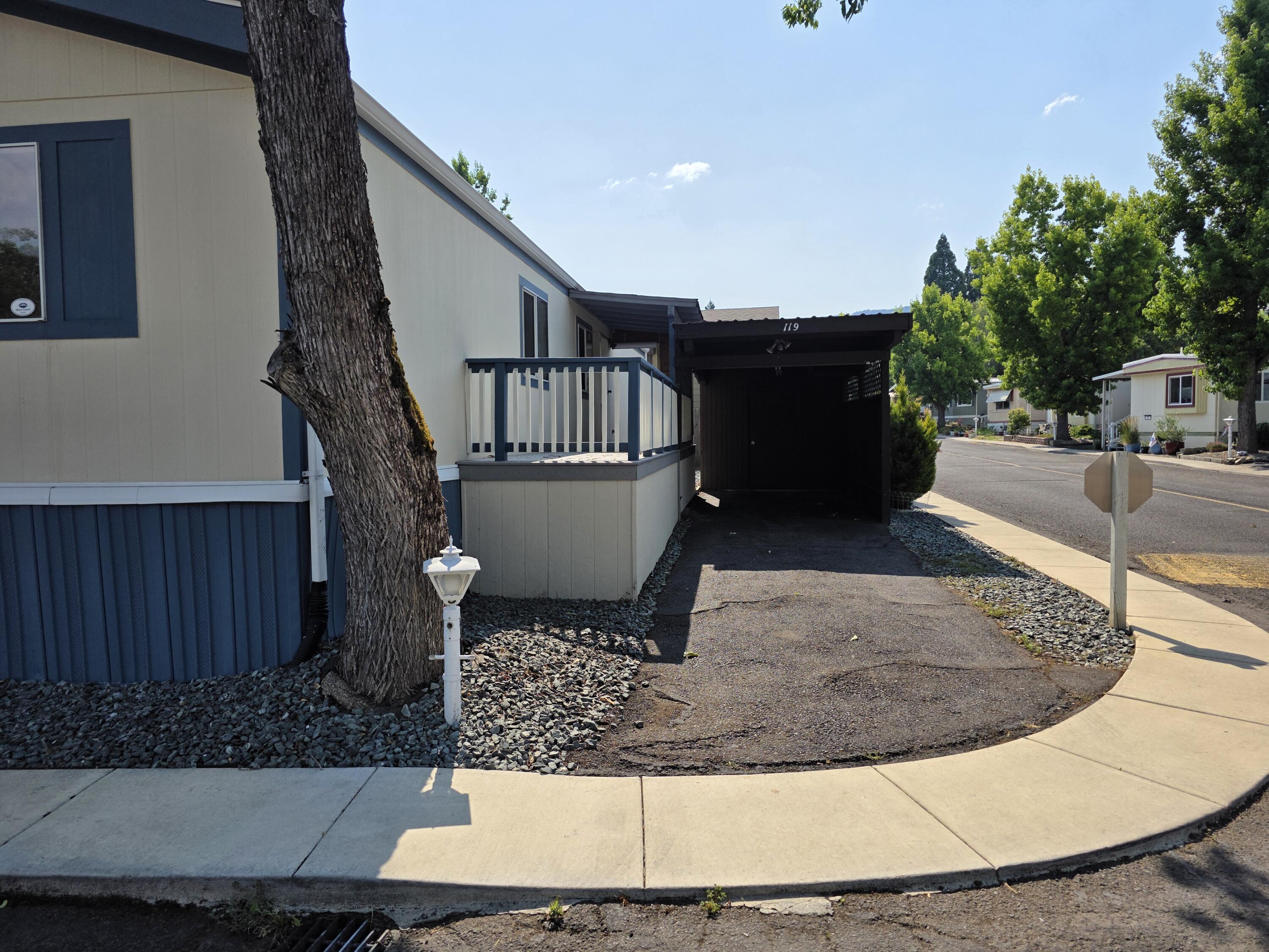 Royal Mobile Estates - Residential