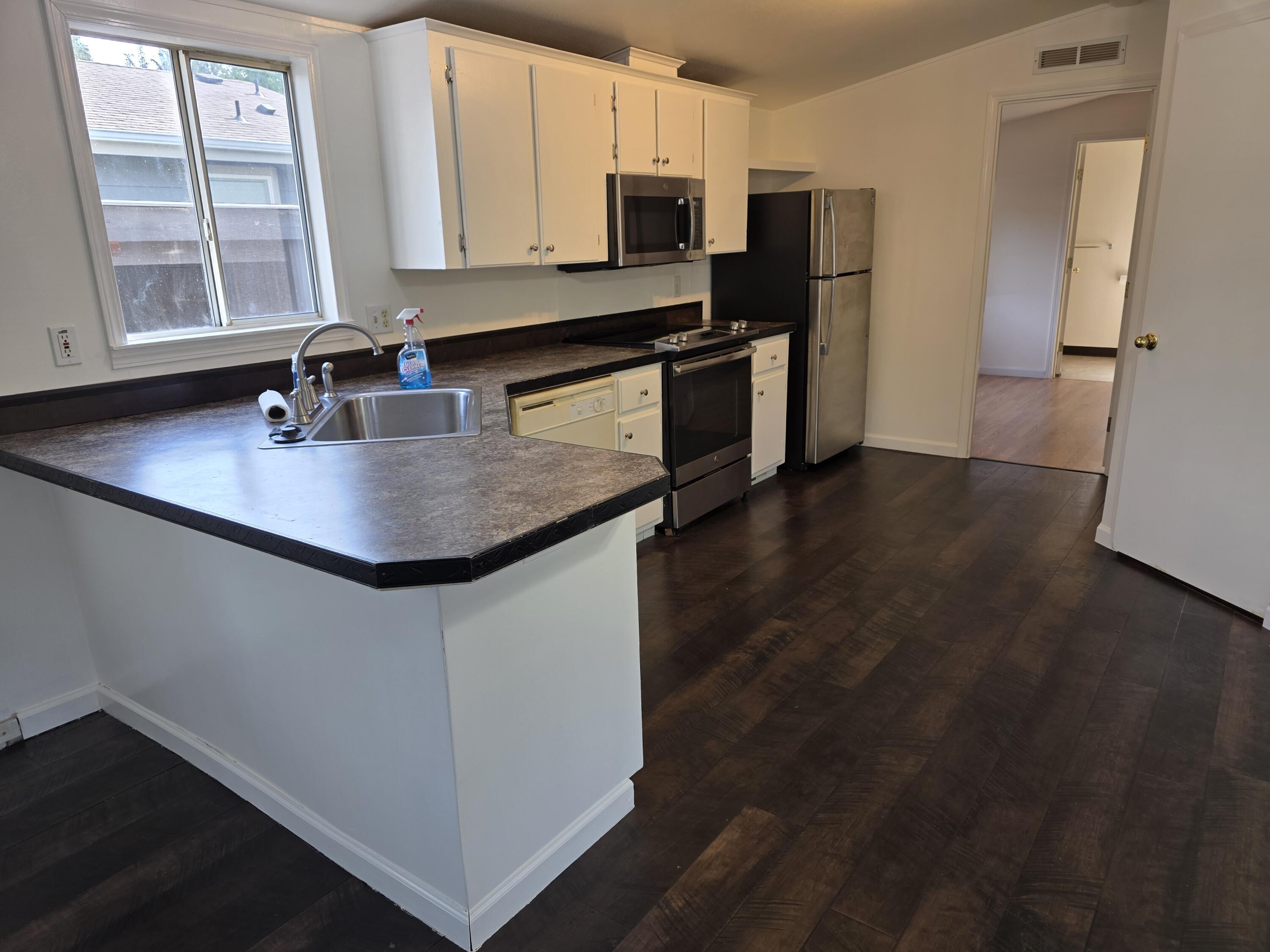 Royal Mobile Estates - Residential