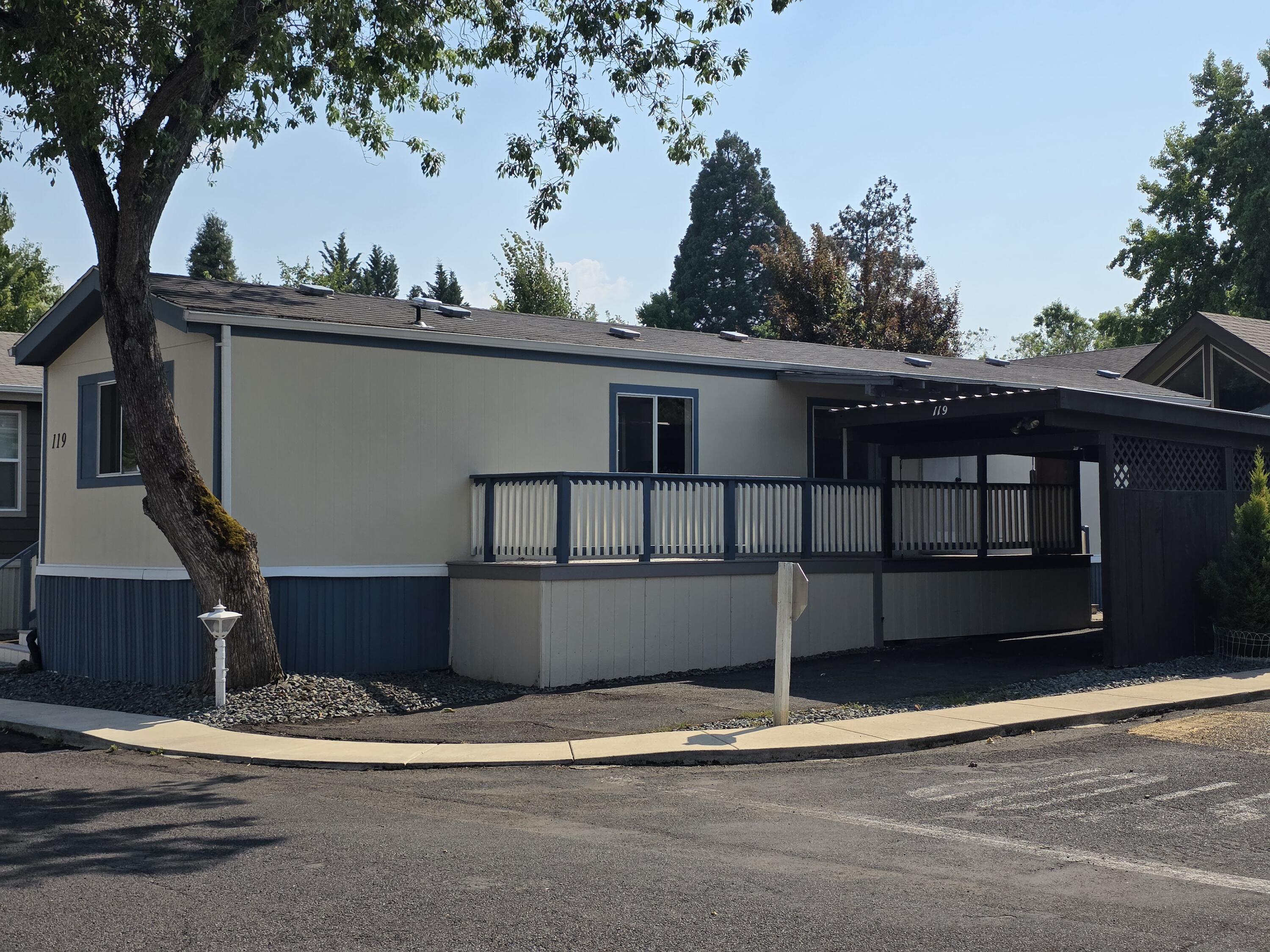 Royal Mobile Estates - Residential