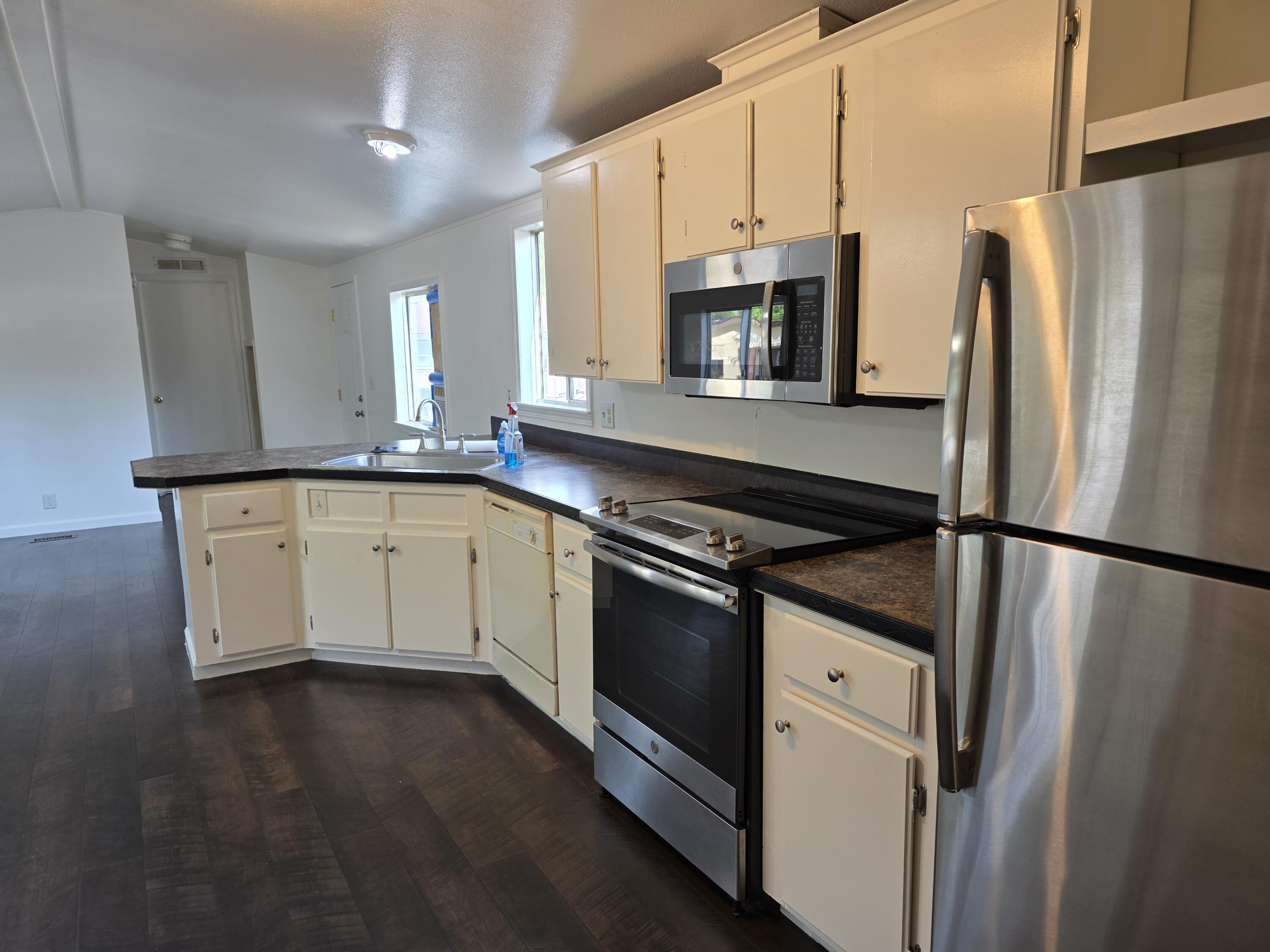 Royal Mobile Estates - Residential