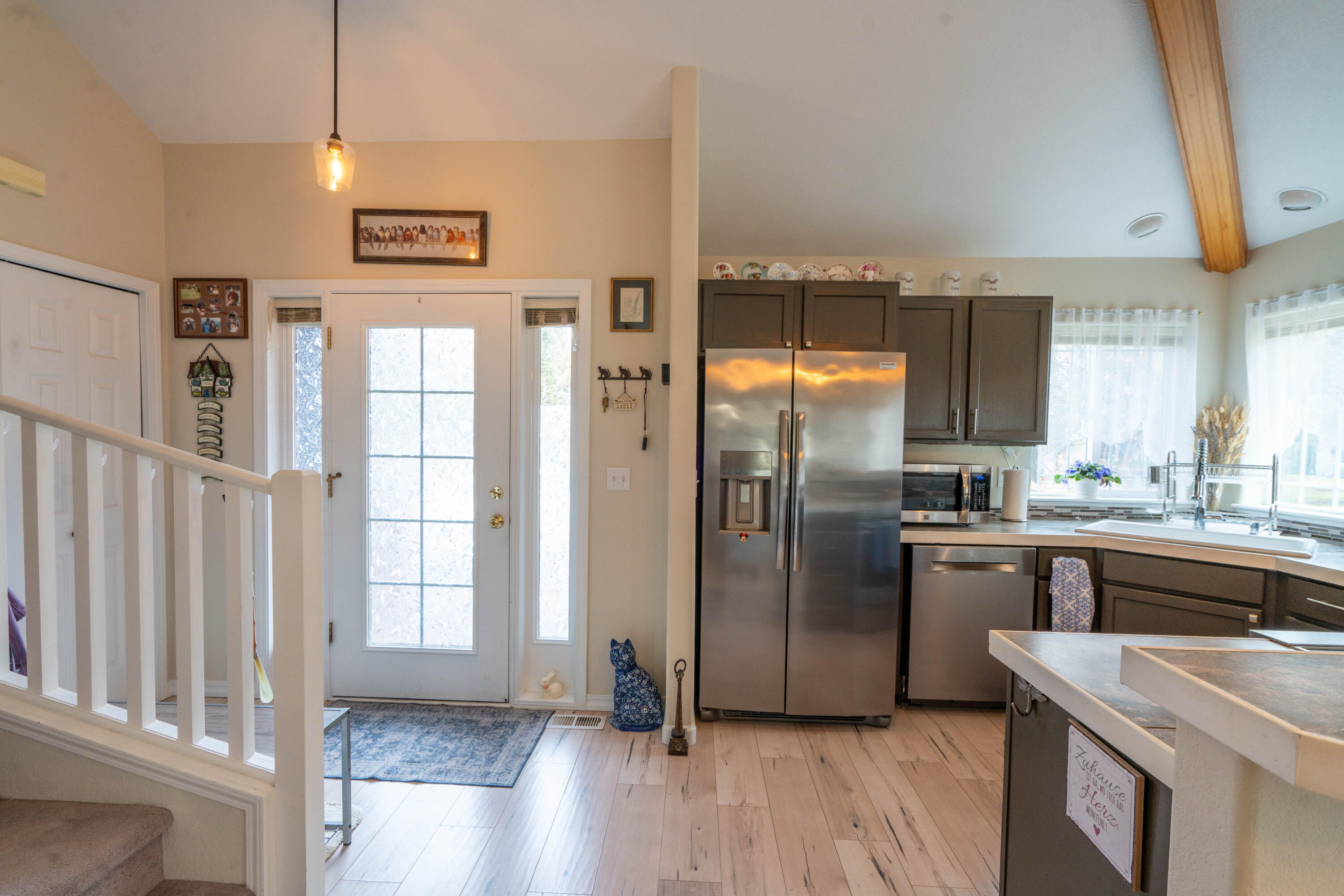 8470 Golden Pheasant Court