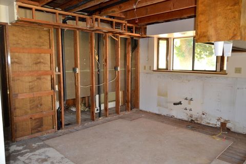 Tiny photo for 15950 Highway 238, Applegate, OR 97530 (MLS # 220210620)