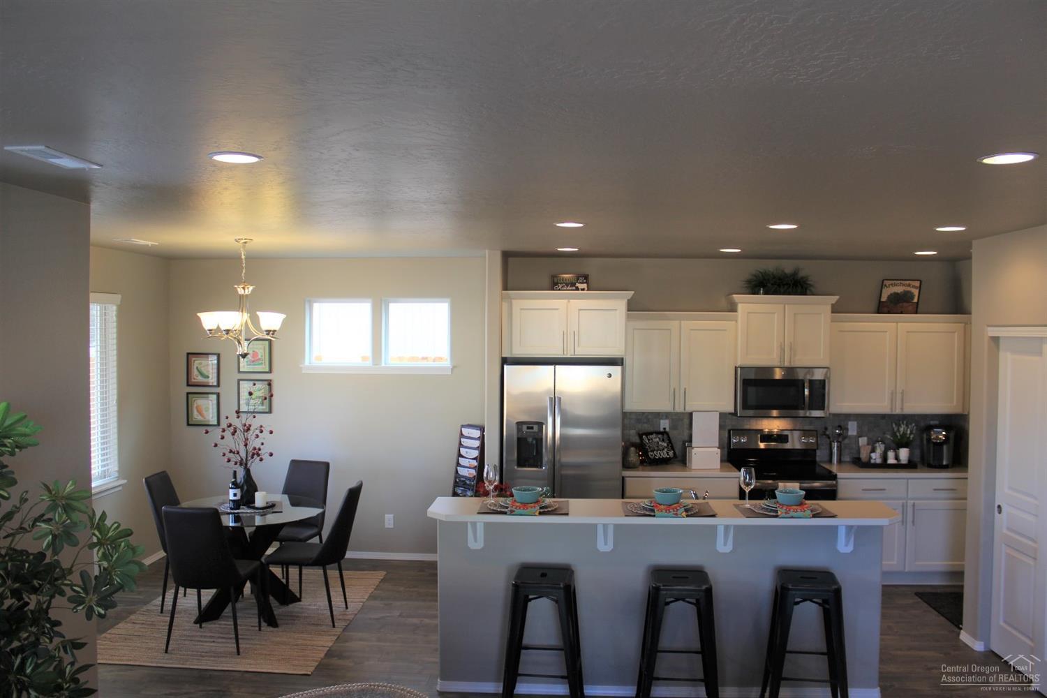 Cascade Heights - Residential