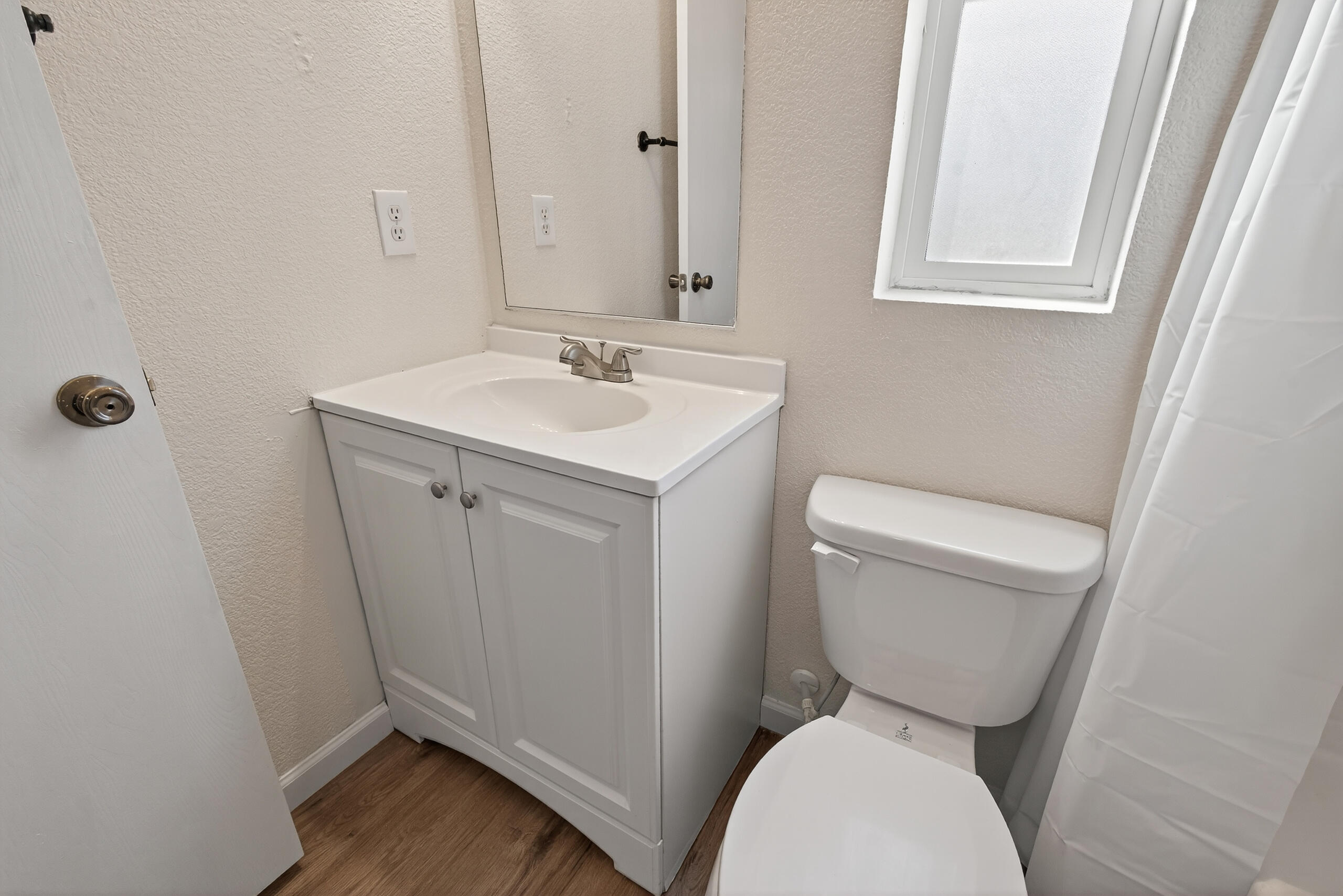 Ni Lah Sha Village - Residential