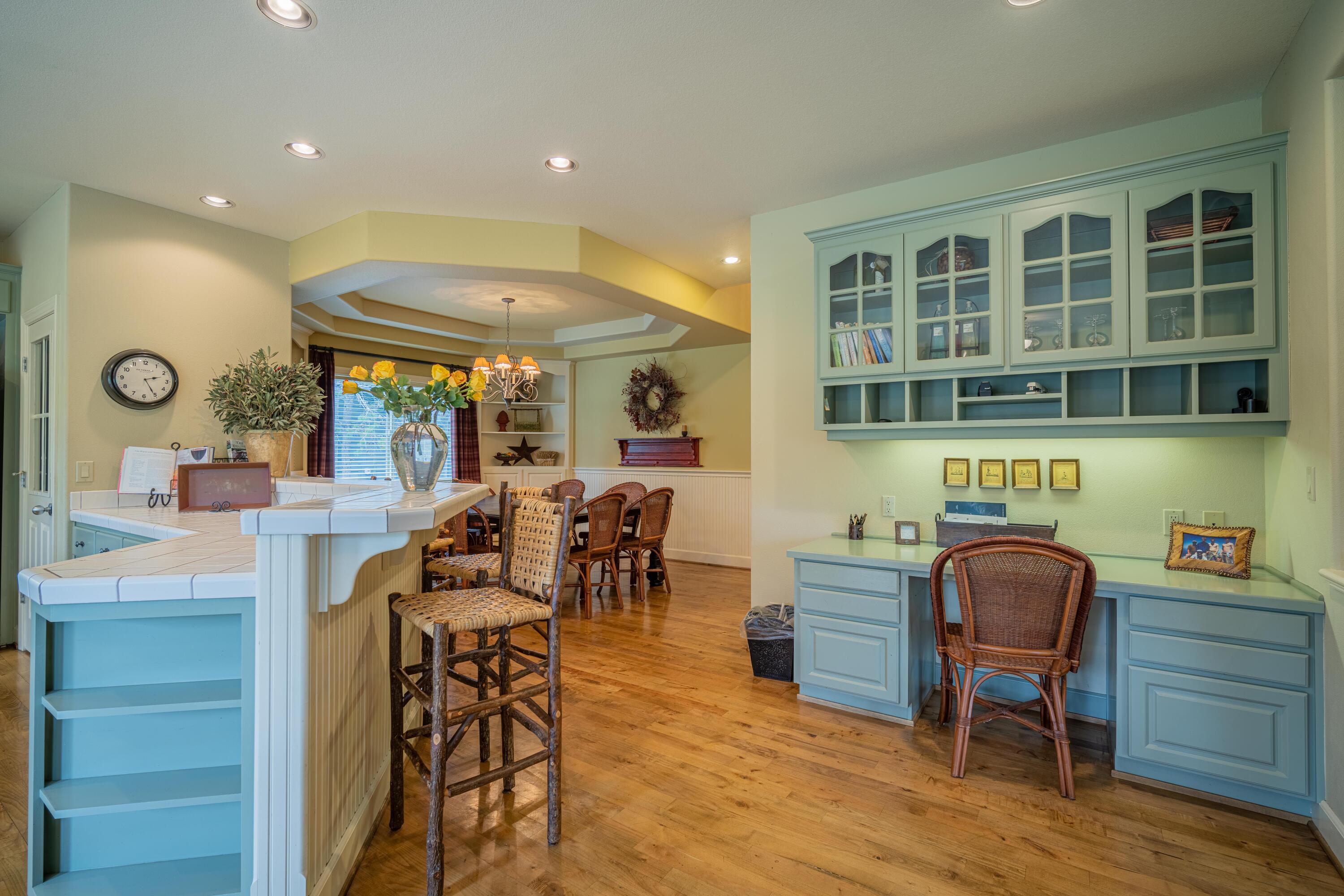 Fairway Point Villag - Residential