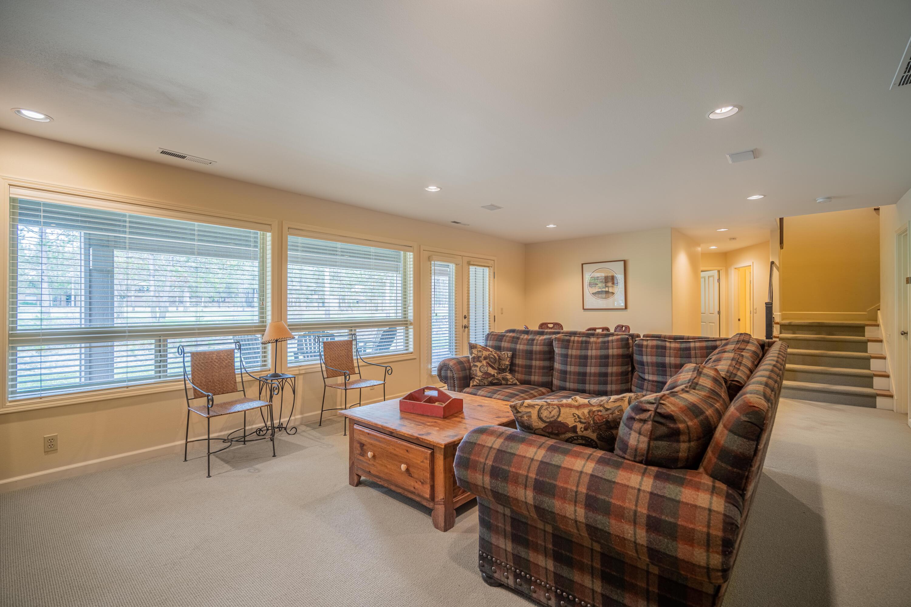 Fairway Point Villag - Residential