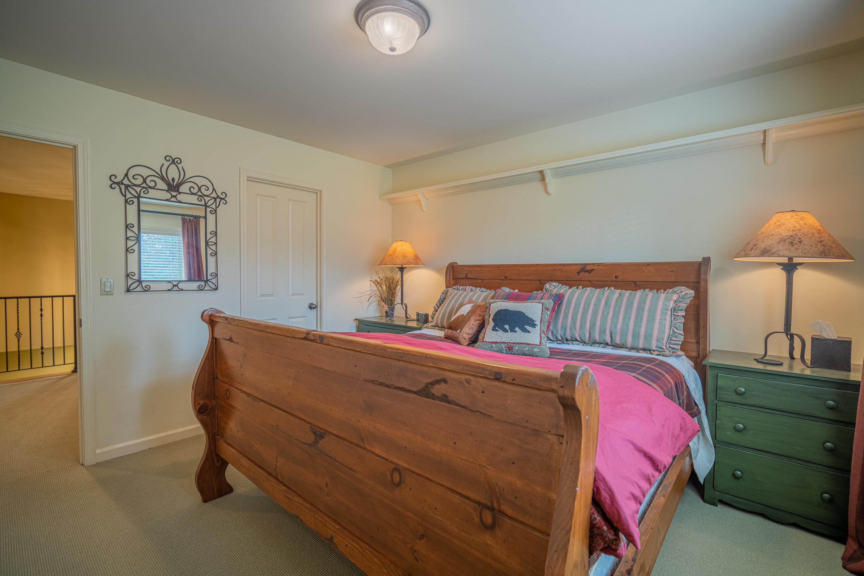 Fairway Point Villag - Residential