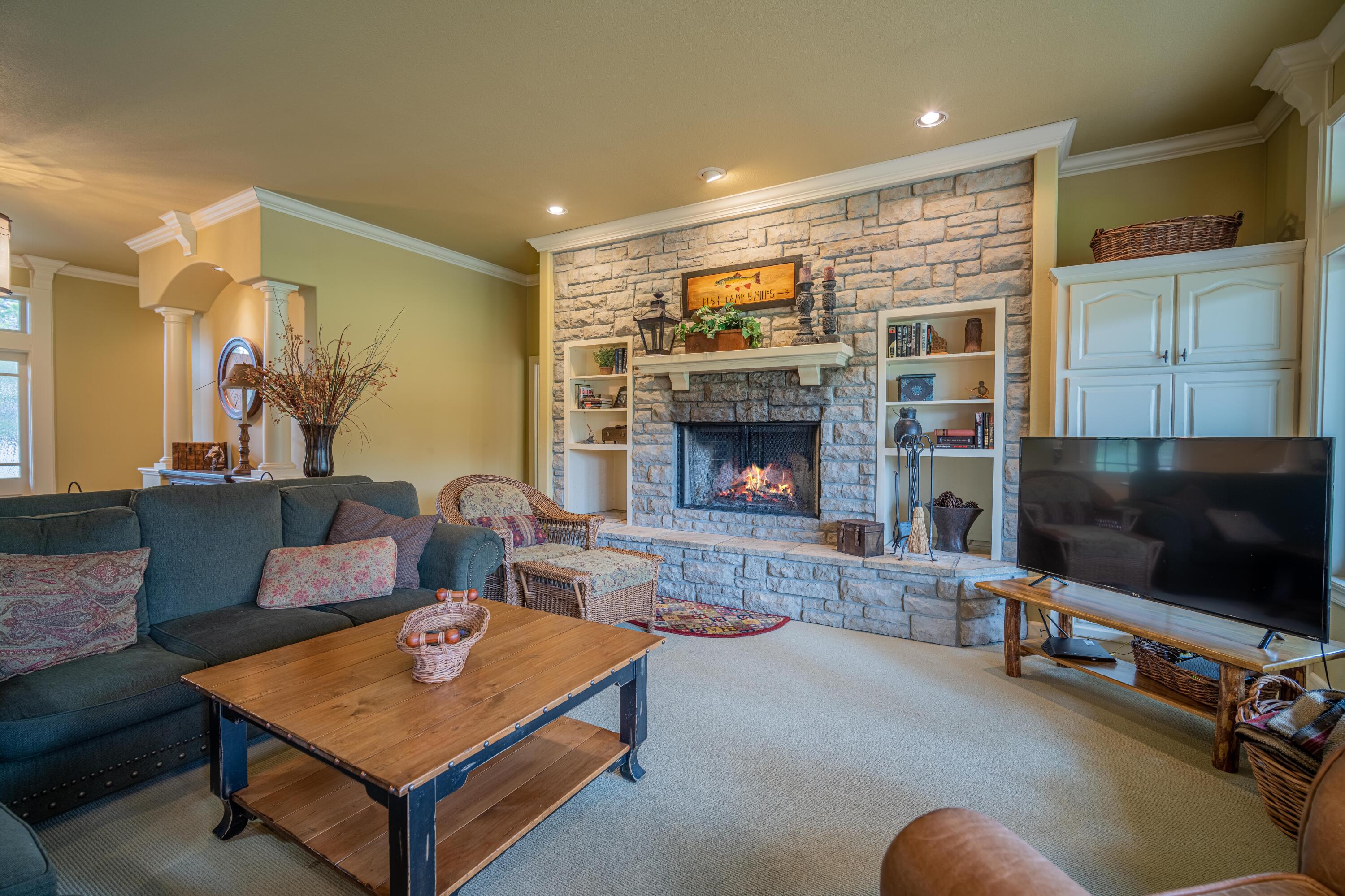 58156 Titleist Lane