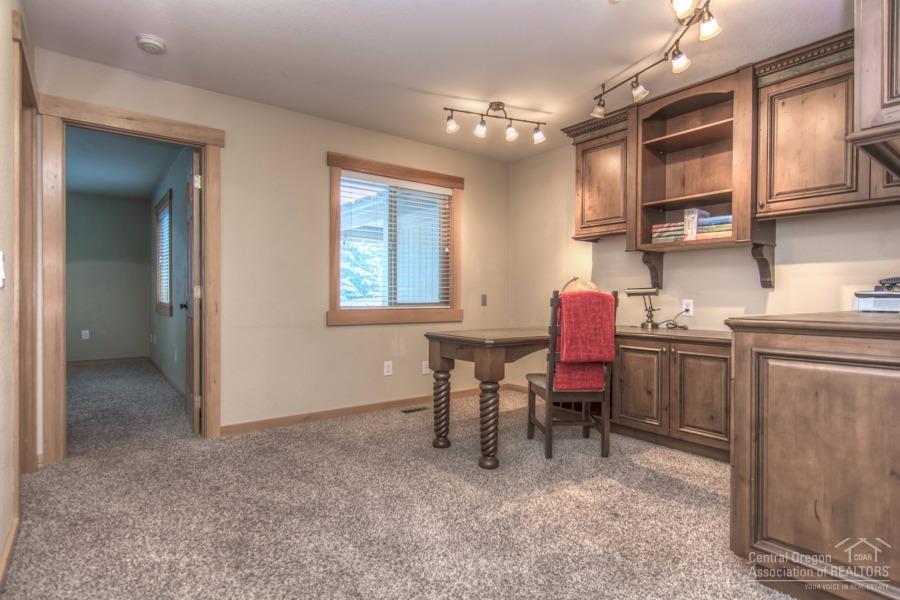 Pinebrook - Residential