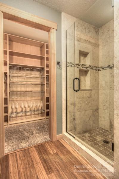 Pinebrook - Residential