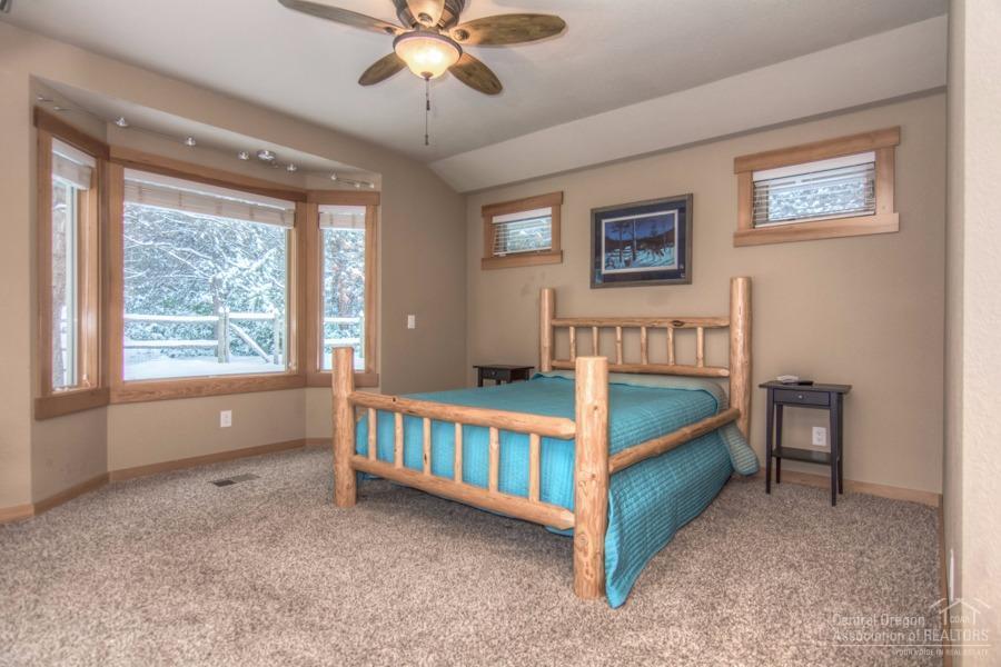 Pinebrook - Residential