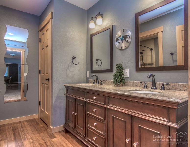 Pinebrook - Residential