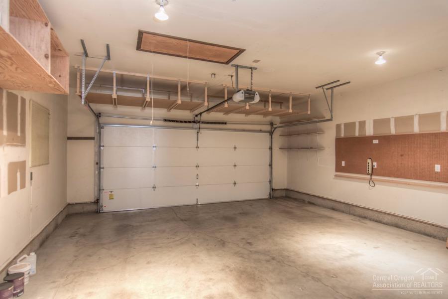 Pinebrook - Residential