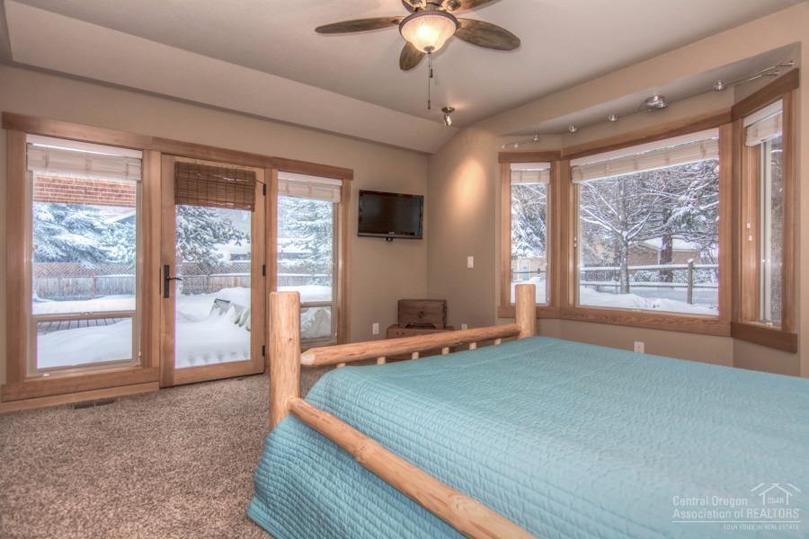 Pinebrook - Residential