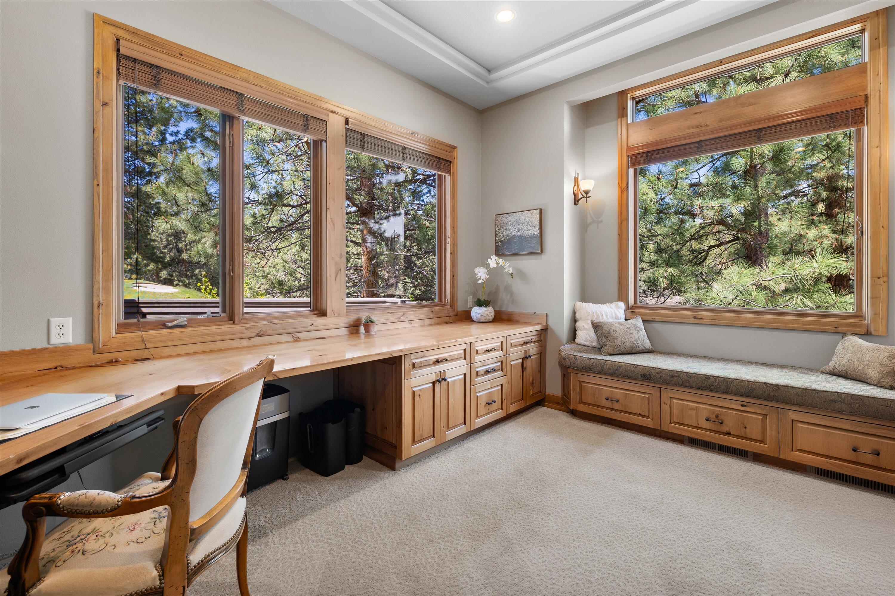 Awbrey Glen - Residential